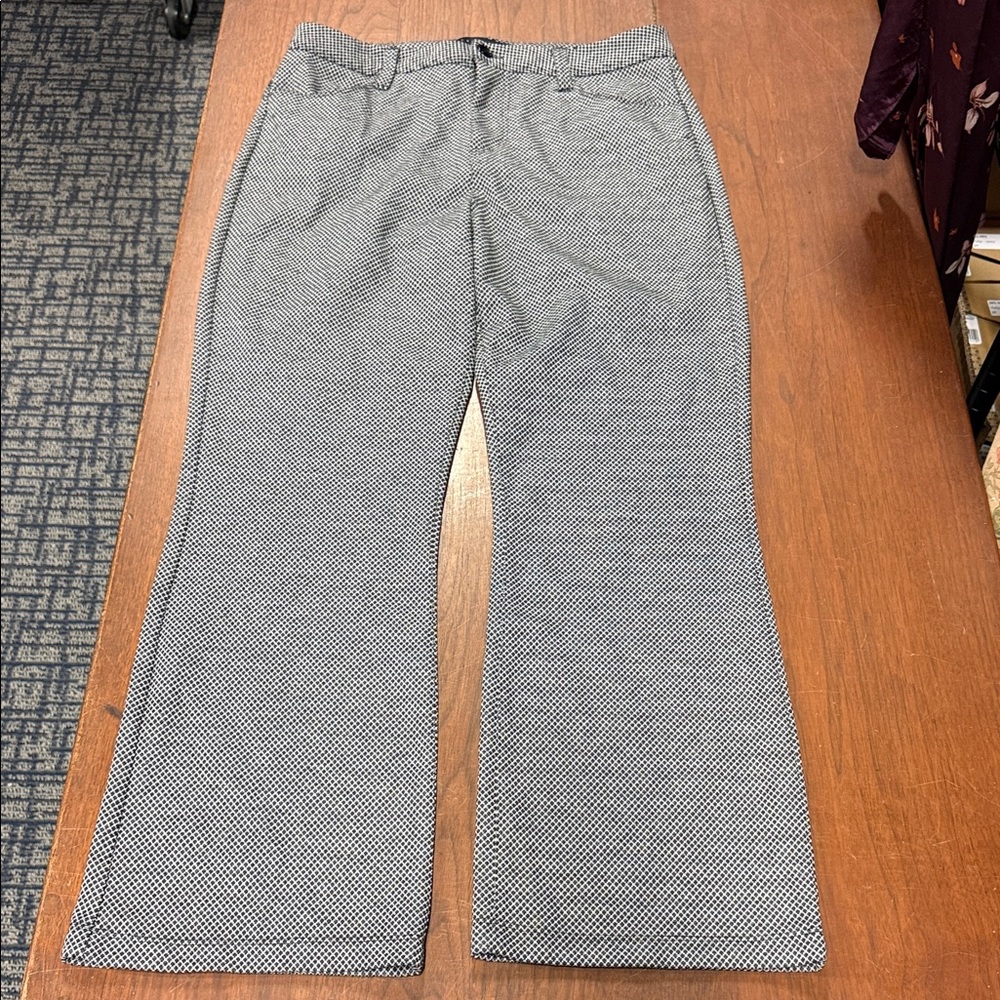 Sanctuary Black and White Patterned Pants